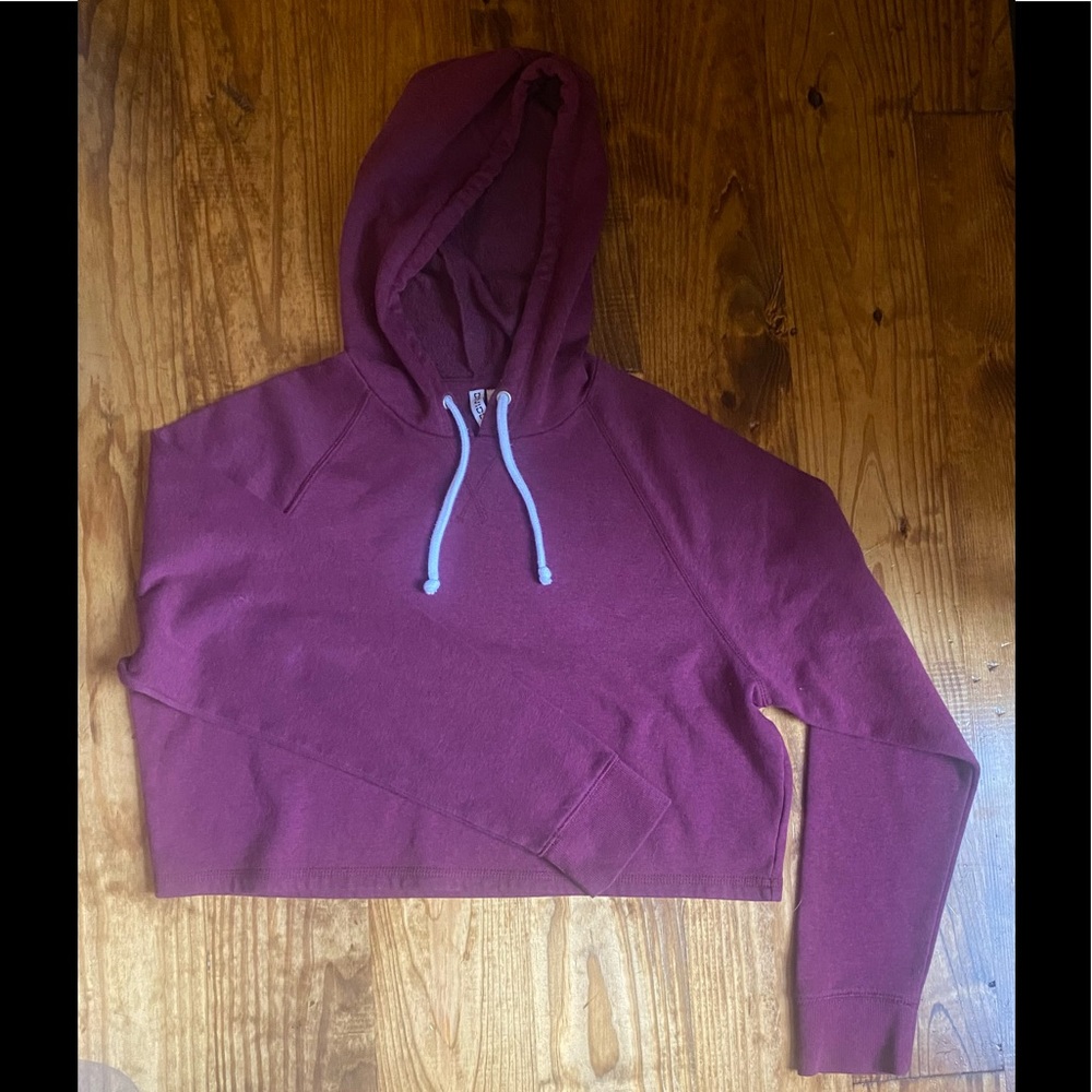 H&M Basic | DIVIDED Cropped Hoodie
